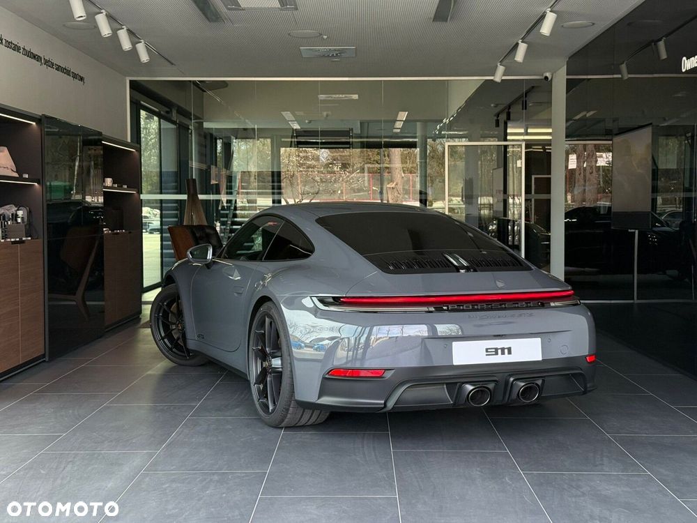 Porsche 911 - 4
