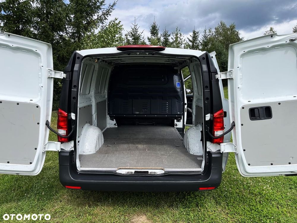 Mercedes-Benz VITO - 9