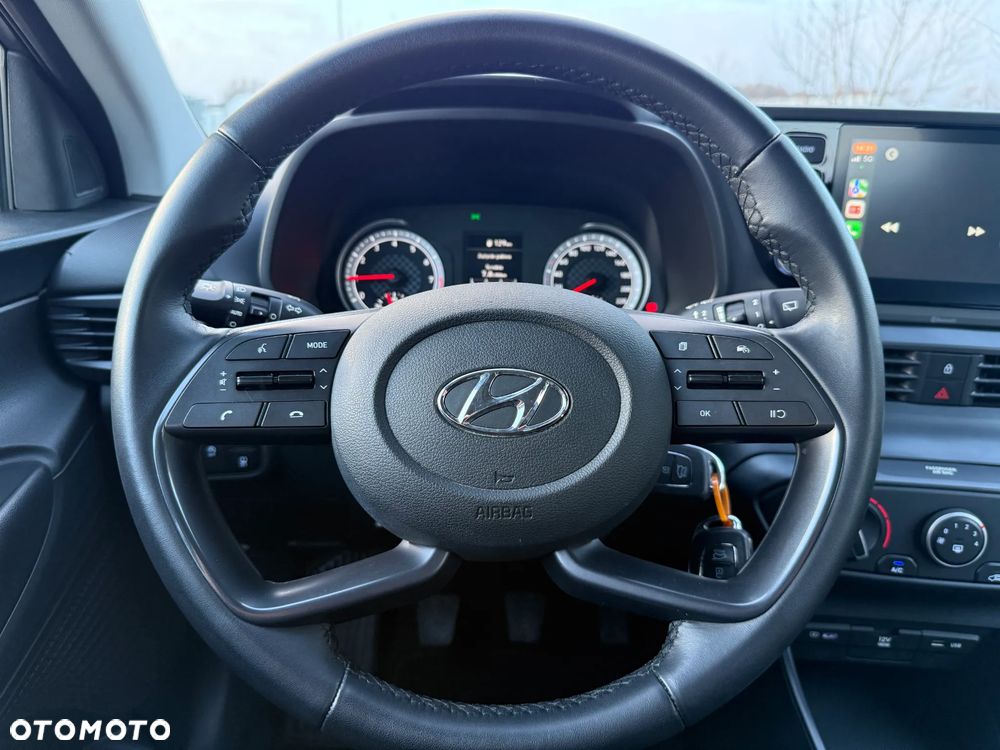Hyundai i20 - 24