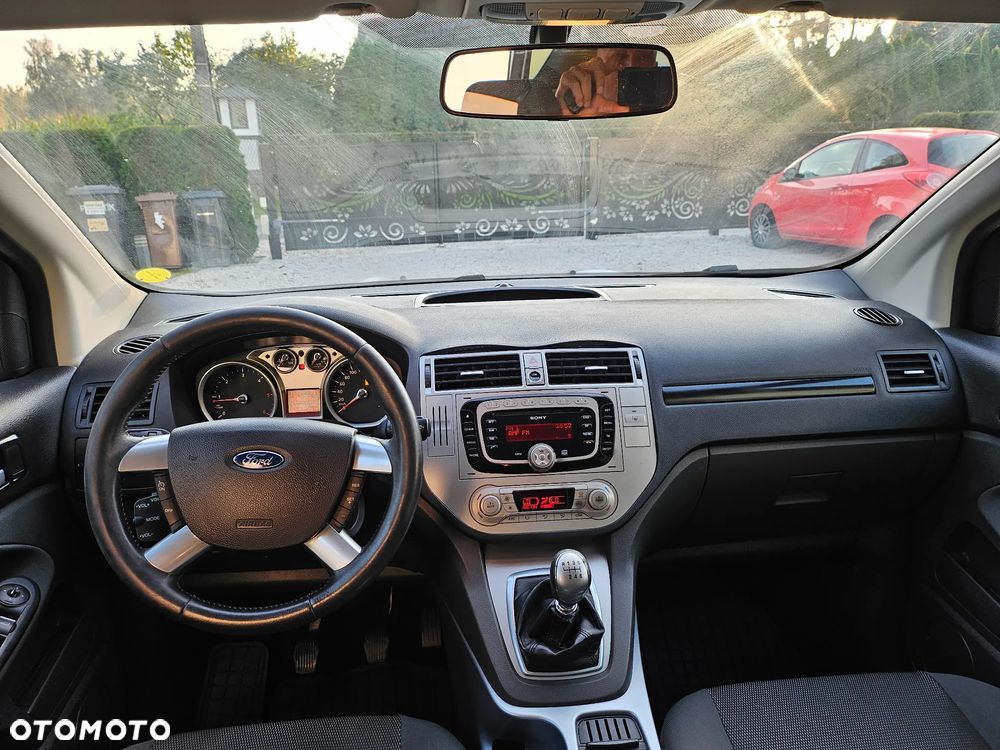 Ford Kuga 2.0 TDCi 4x4 White Magic - 18