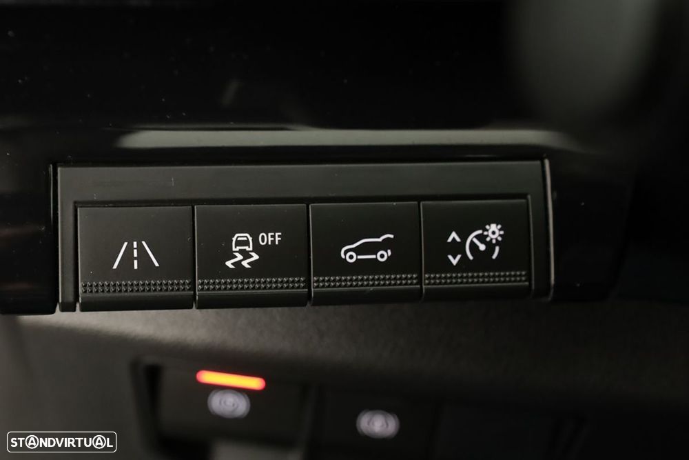 Renault Austral 1.2 E-Tech Iconic Espirit - 19