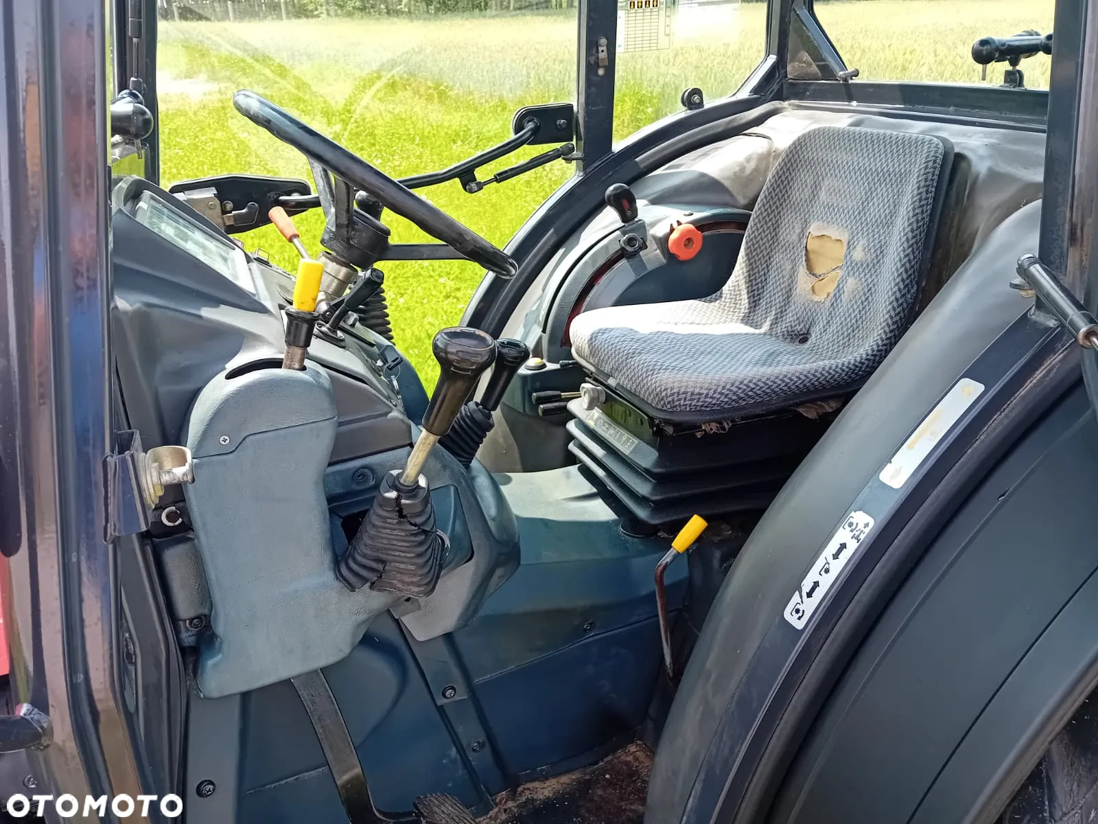 Massey Ferguson 3225 - 4