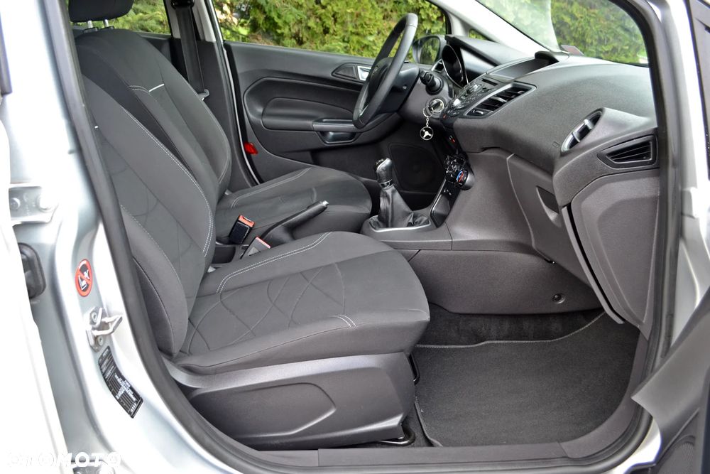 Ford Fiesta - 20