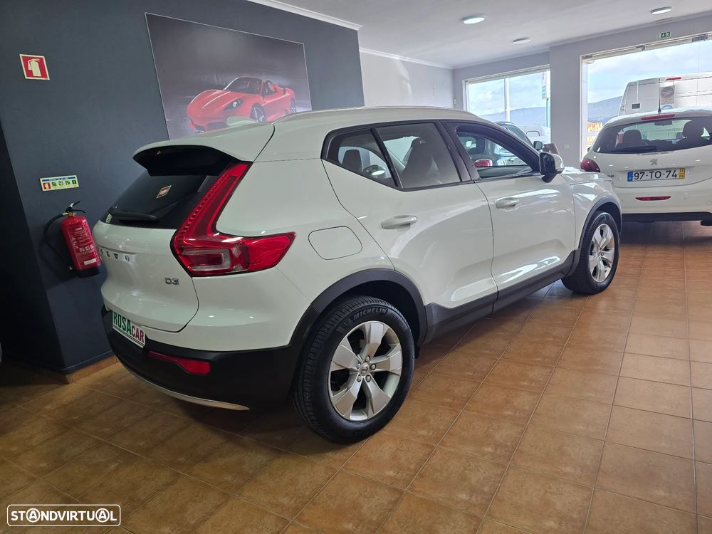 Volvo XC 40 2.0 D3 Momentum Plus - 6