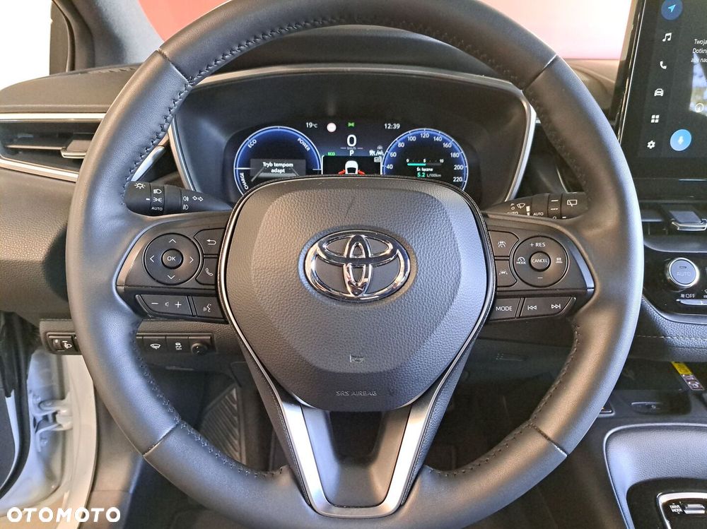 Toyota Corolla 1.8 Hybrid Comfort - 32