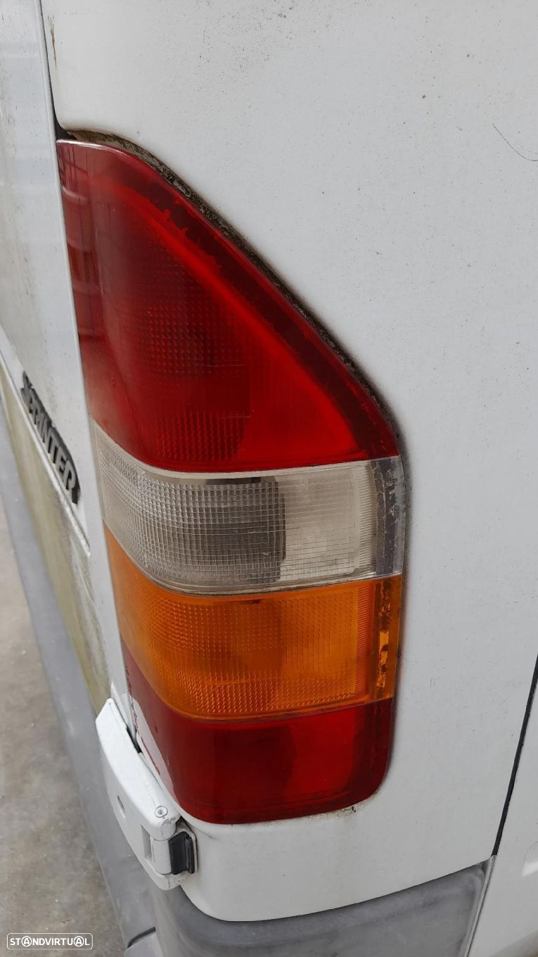 Farolim direito MERCEDES-BENZ Sprinter 2-t Combi (901, 902) - 2
