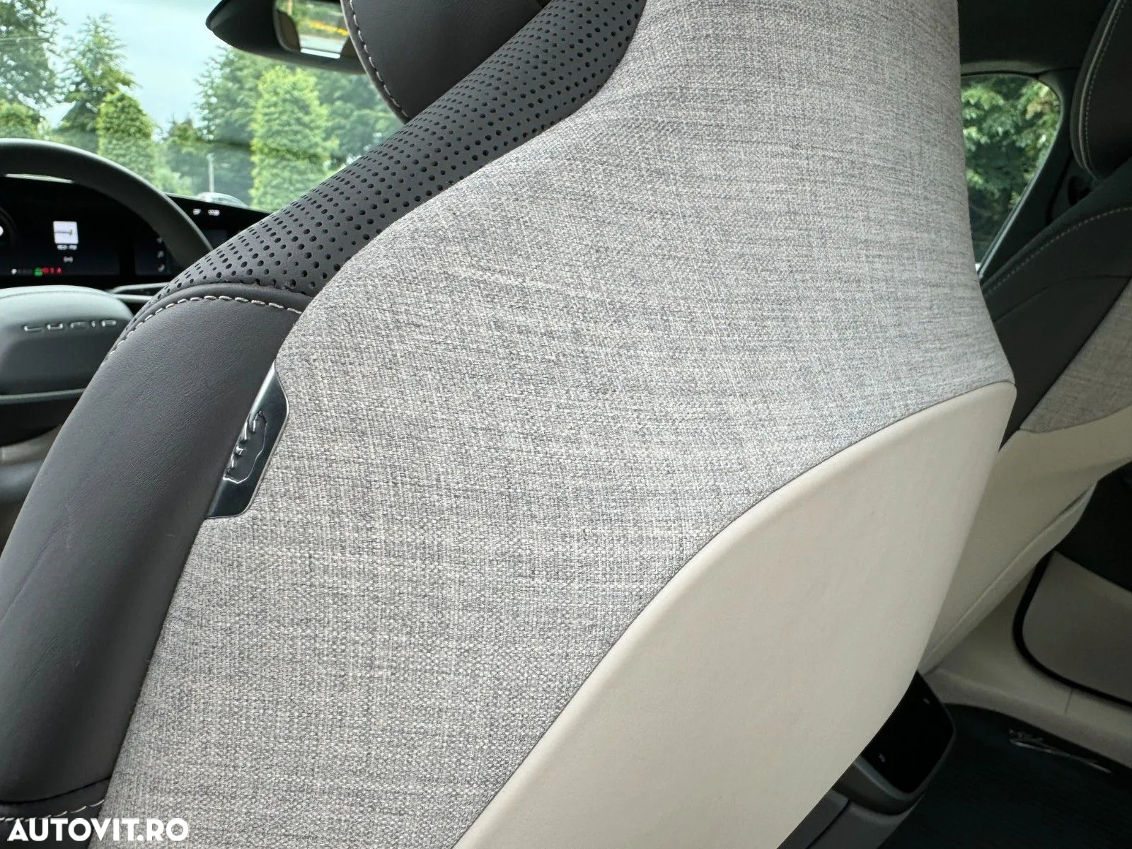 Lucid Air - 6