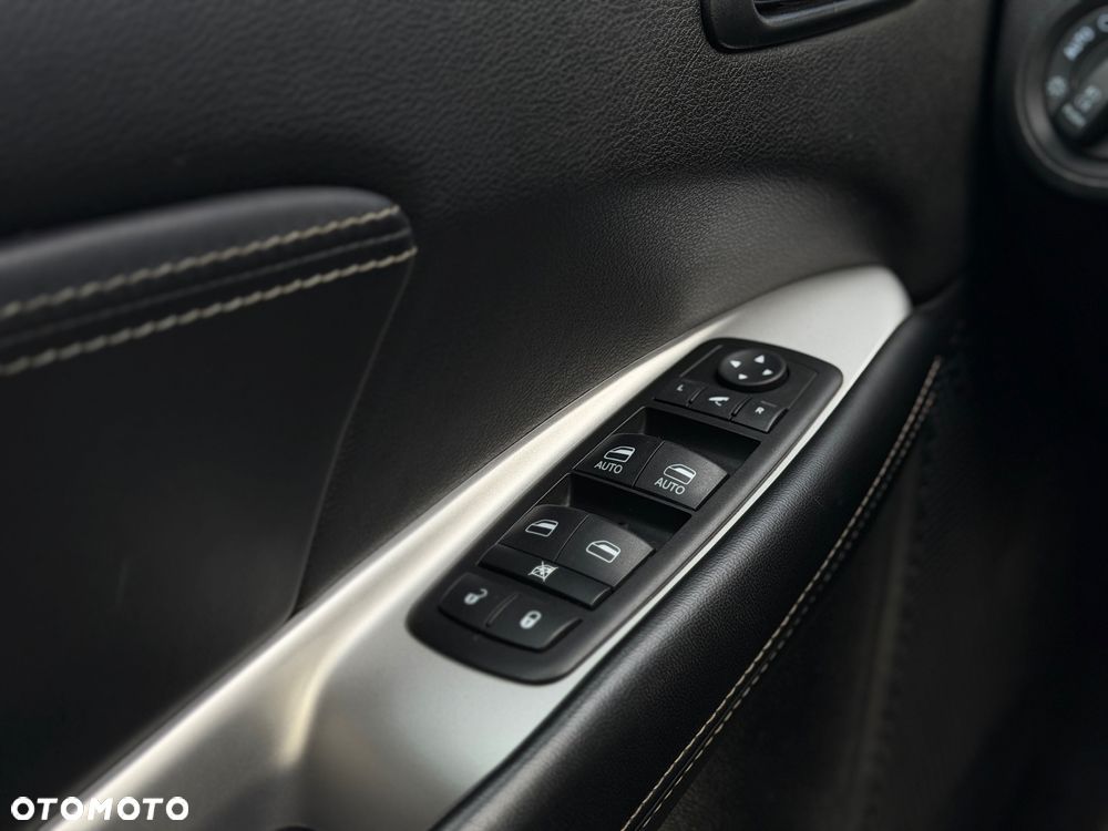 Fiat Freemont 2.0 Multijet Lounge AWD - 17