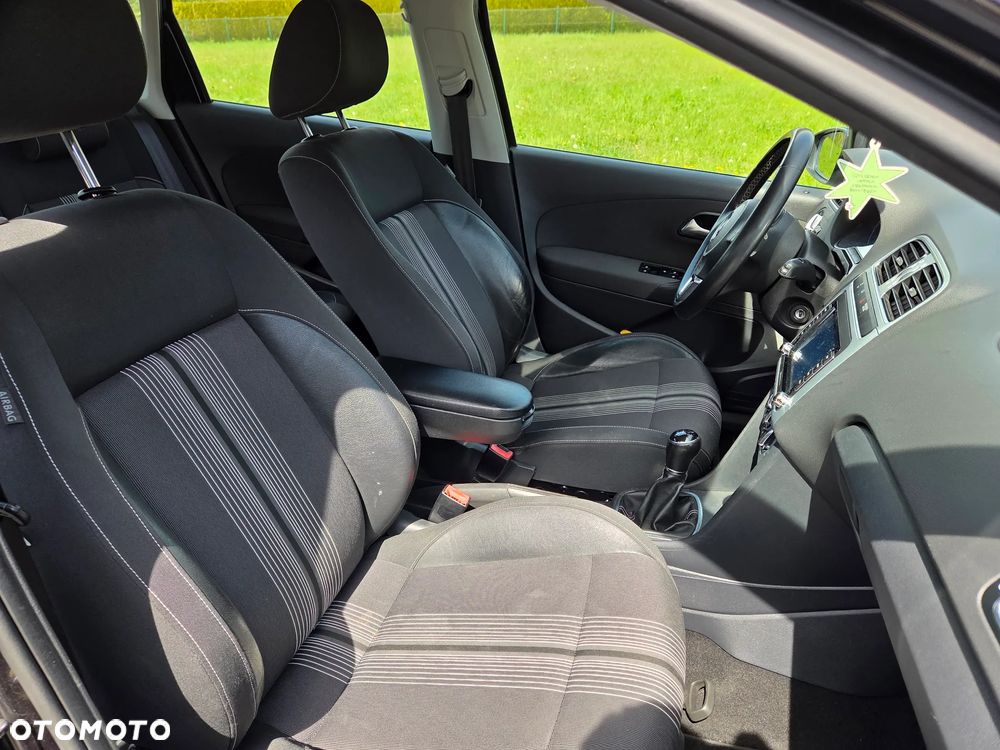 Volkswagen Polo - 10