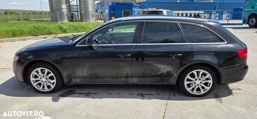 Audi A4 - 8