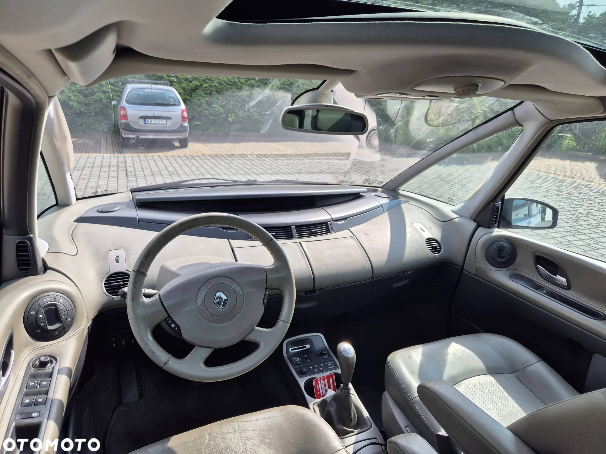 Renault Espace 3.0 dCi Initiale - 12