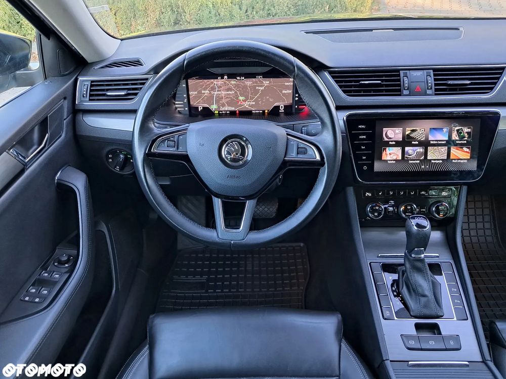 Skoda Superb 2.0 TDI DSG Ambition - 16