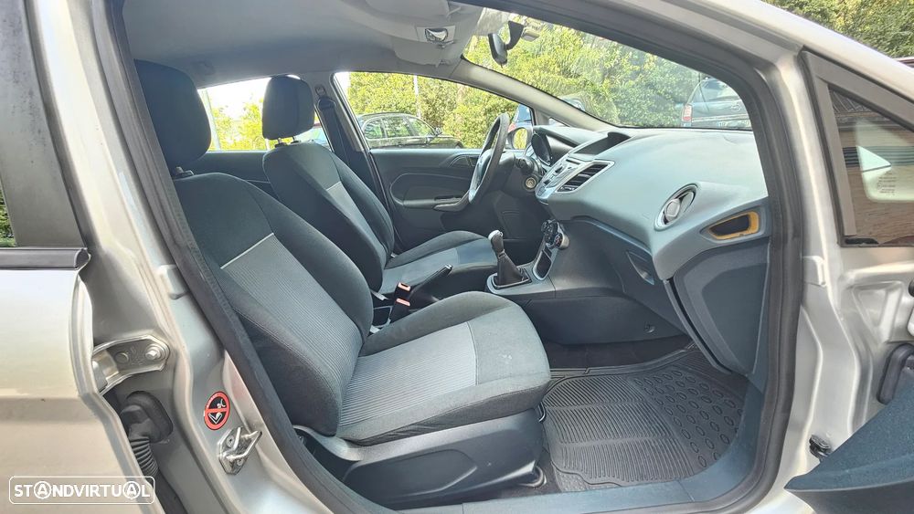 Ford Fiesta 1.4 TDCI Trend - 29