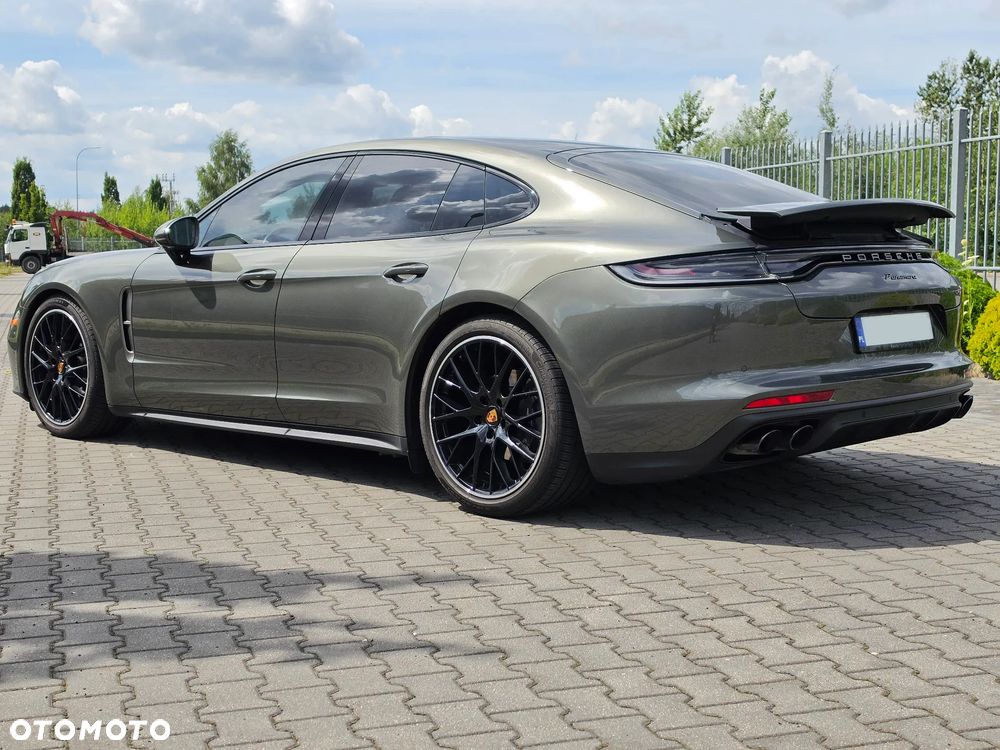 Porsche Panamera 4 Platinum Edition - 19
