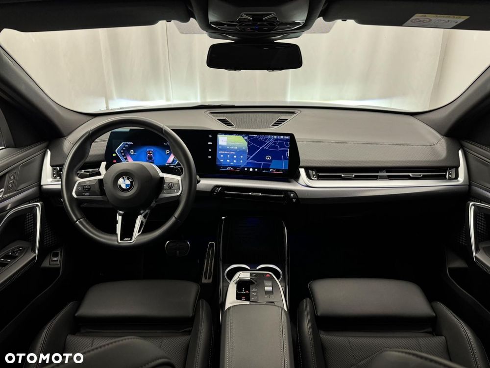 BMW X2 - 25