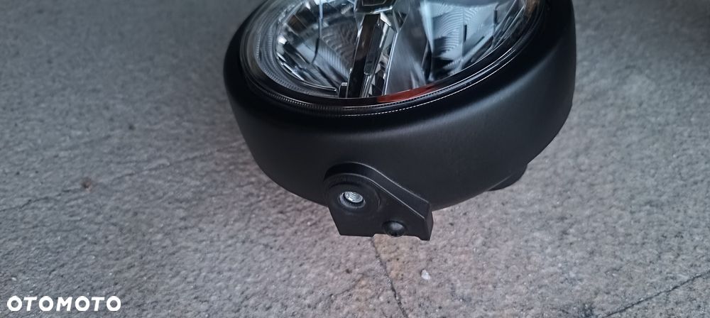 YAMAHA XSR 125 LAMPA PRZÓD REFLEKTOR LED - 7