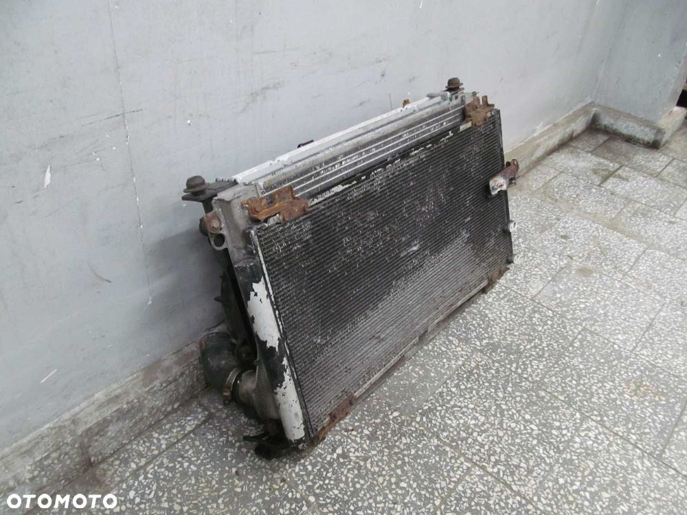 LEXUS IS220 CHLODNICA WENTYLATOR KPL 05-10 - 2