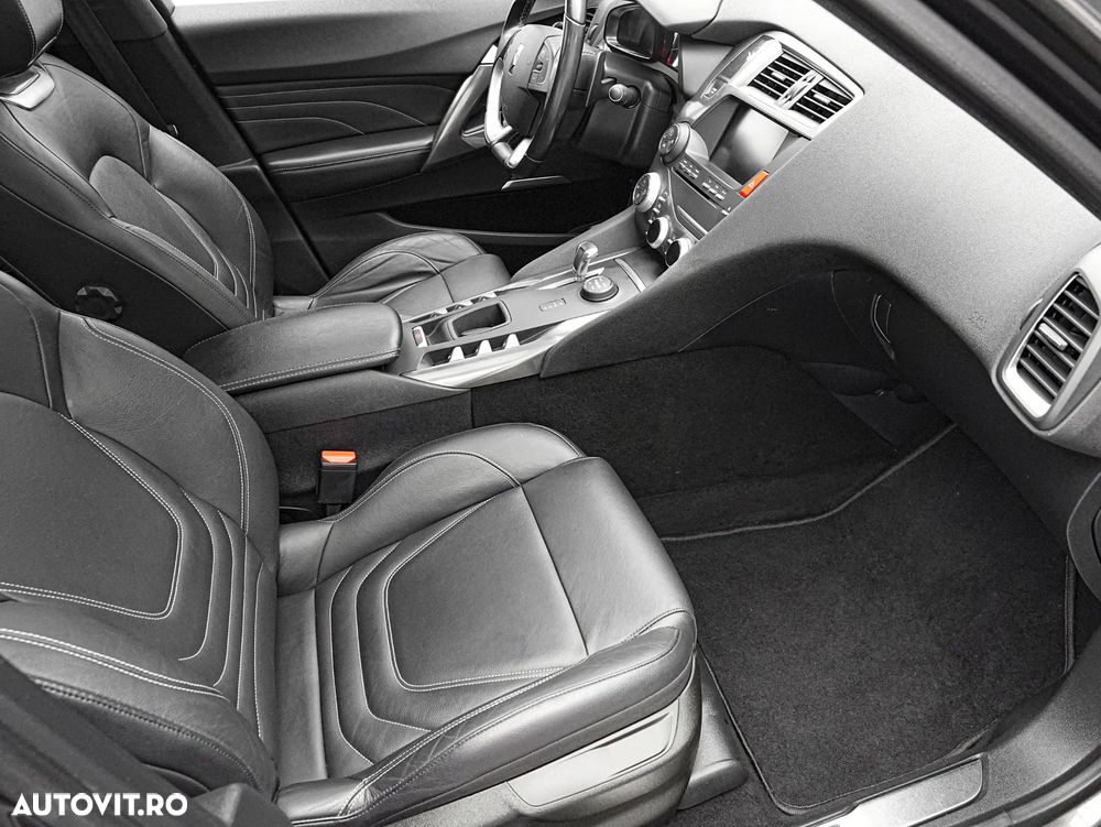 DS Automobiles DS 5 4X4 Sport Chic - 14
