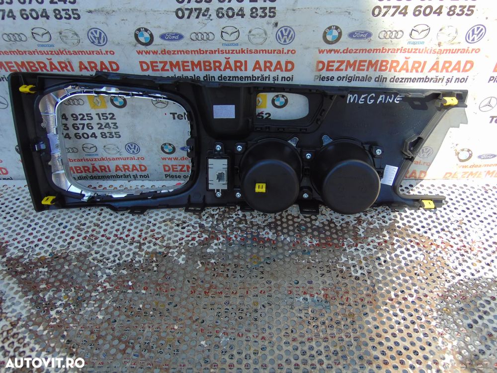 Consola Renault Megane 4 suport pahare central cotiera cod 969129752r espace 5 - 4