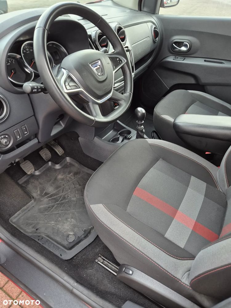 Dacia Lodgy 1.3 TCe Stepway S&S - 14