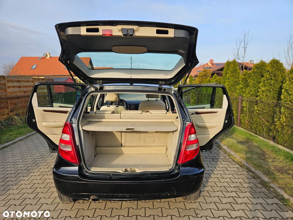 Mercedes-Benz Klasa A 180 CDI Avantgarde Edition 10 - 12