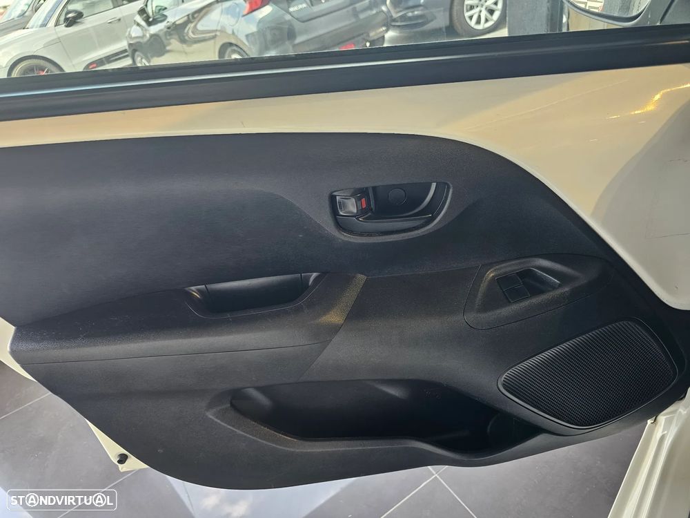 Peugeot 108 1.0 VTI Active - 21