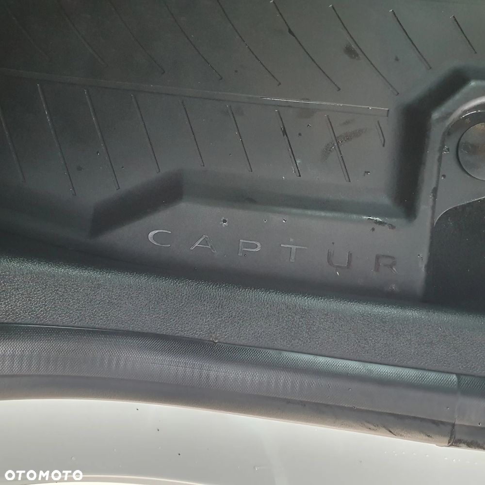 Renault Captur 1.3 Energy TCe Initiale Paris EDC - 14