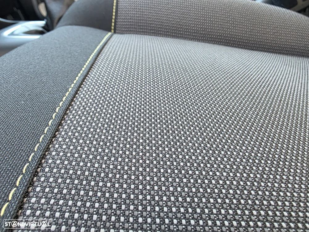 Citroën C3 Pure Tech S&S Shine - 19