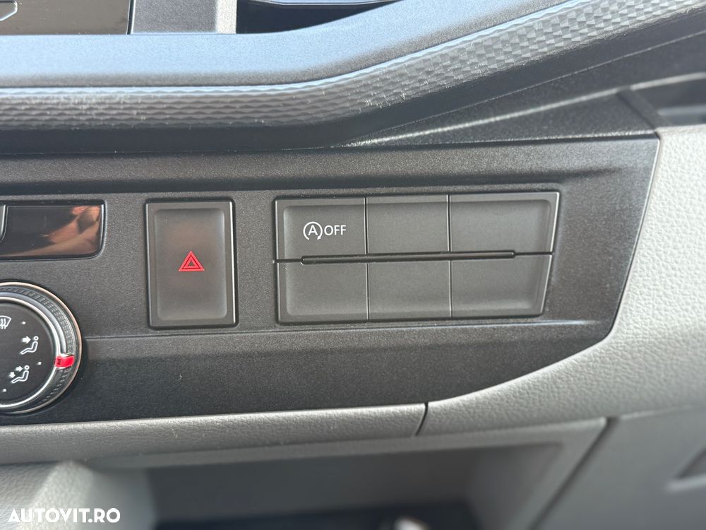 Volkswagen Transporter California T6.1 Beach Tour - 14