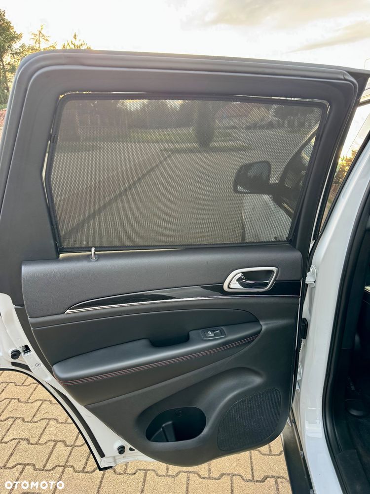 Jeep Grand Cherokee 3.0 CRD Overland - 23