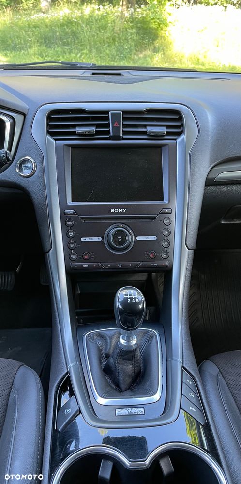 Ford Mondeo 2.0 TDCi Titanium - 18