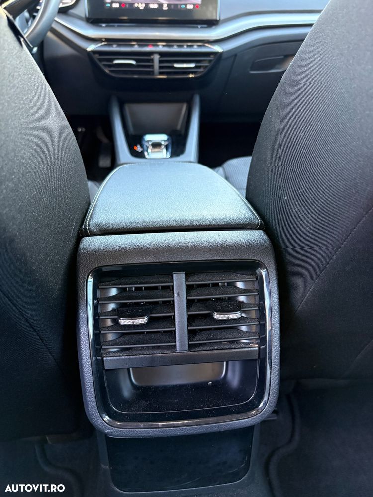 Skoda Octavia 2.0 TDI DSG Style - 22