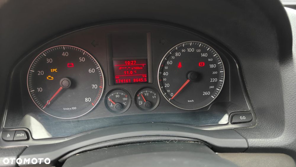 Volkswagen Jetta 1.6 FSI Comfortline - 6
