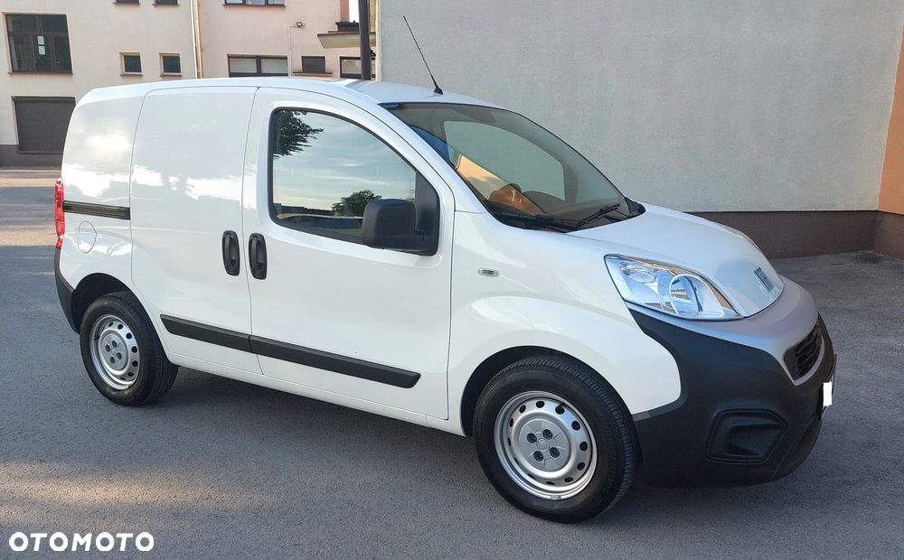 Fiat Fiorino Cargo SX 1.3 Multijet Salon PL 2xDrzwi 17 tys. km F. VAT-23 VAT-1 - 1