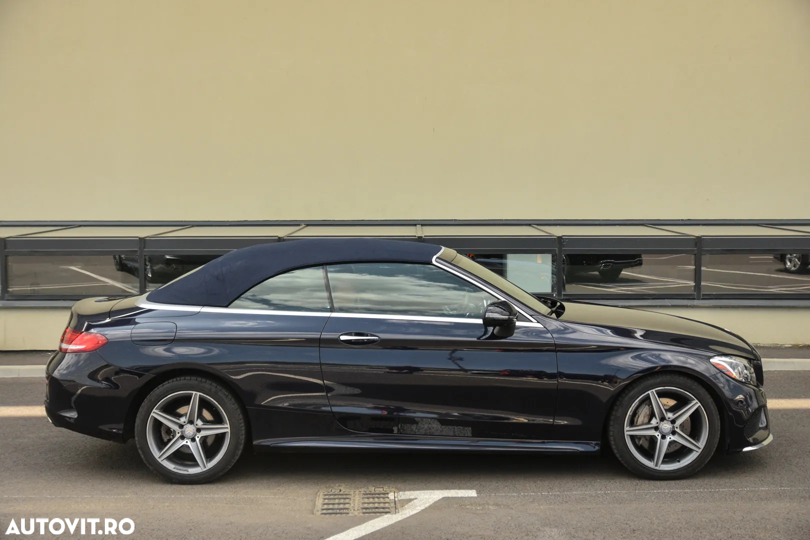 Mercedes-Benz C 300 Cabrio 9G-TRONIC AMG Line - 17