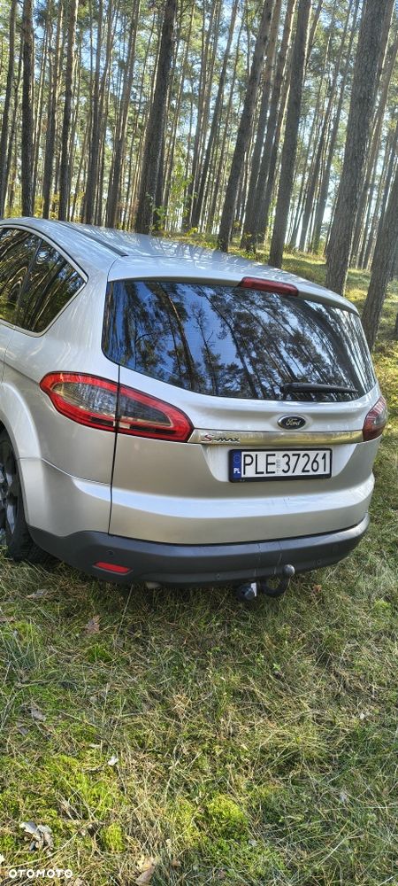 Ford S-Max 2010 photo 3