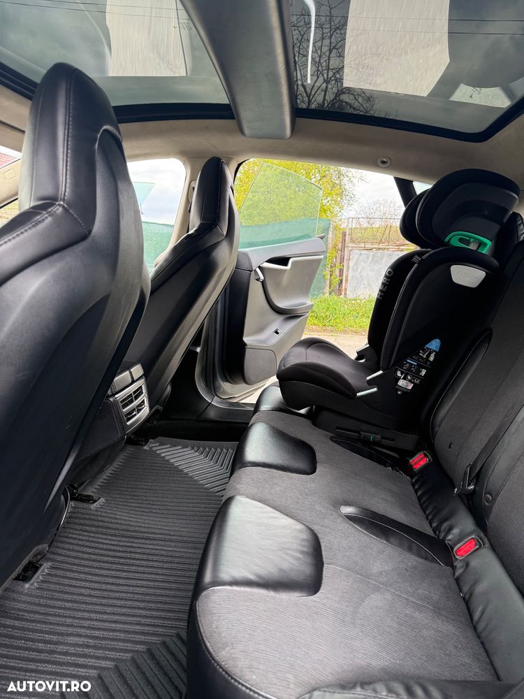 Tesla Model S Standard - 37