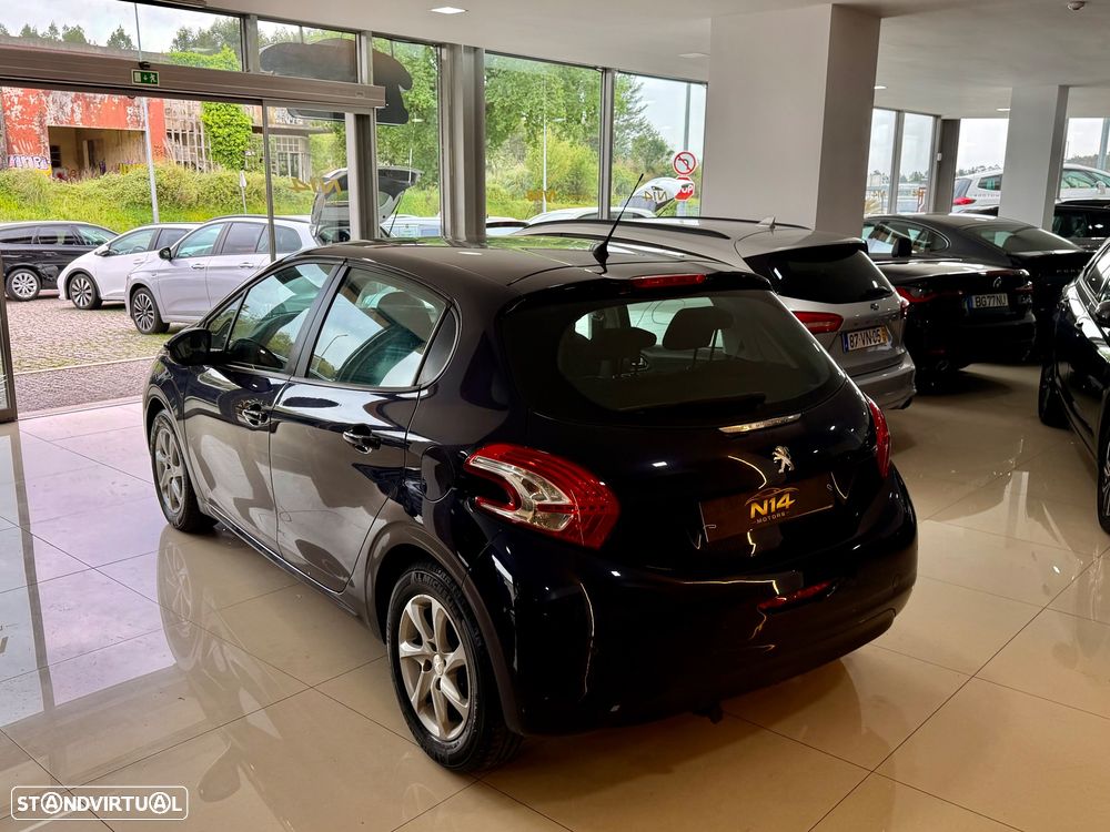 Peugeot 208 82 PureTech Style - 5