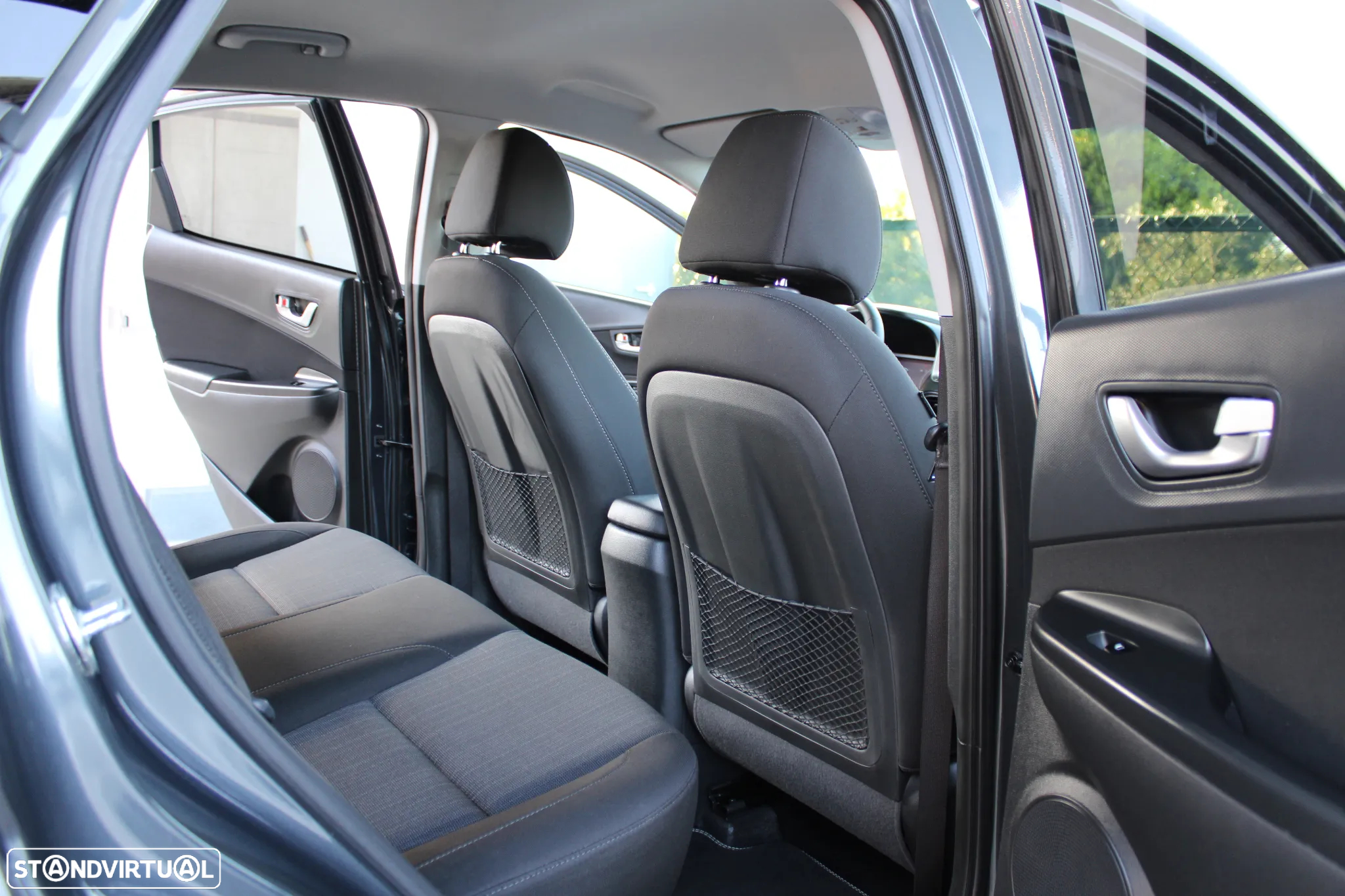 Hyundai Kauai 1.0 T-GDi Premium Pack Plus - 33