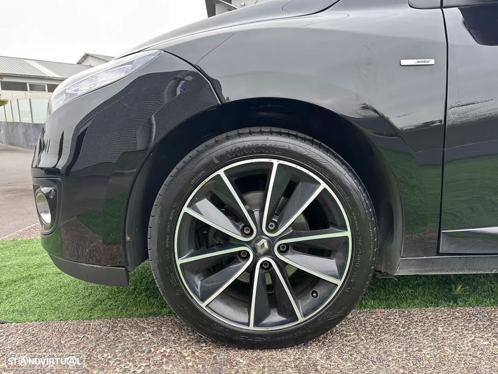 Renault Mégane 1.5 dCi Bose Edition - 16