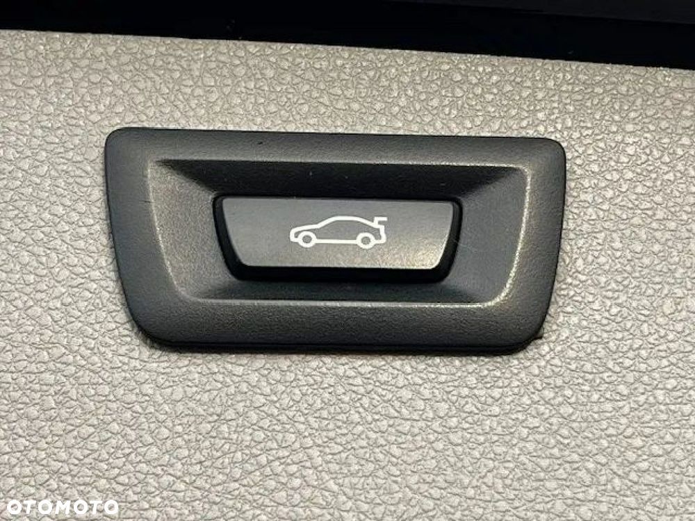 BMW Seria 3 - 13