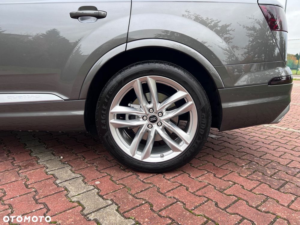 Audi Q7 3.0 TFSI Quattro Tiptronic - 30