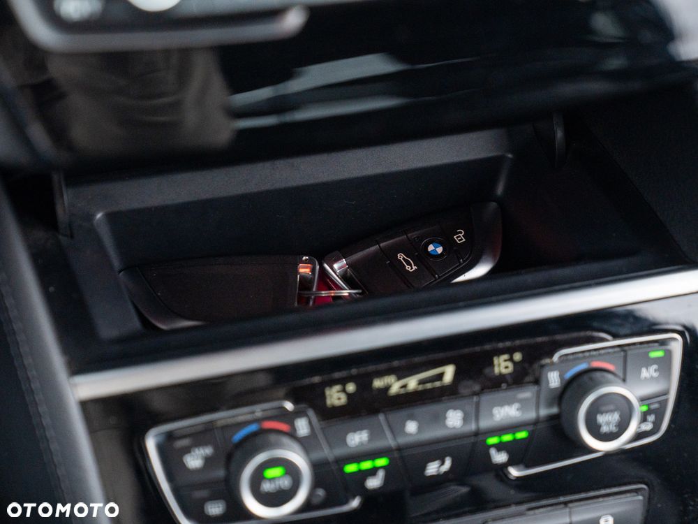 BMW Seria 2 218d Sport-Aut Luxury Line - 36