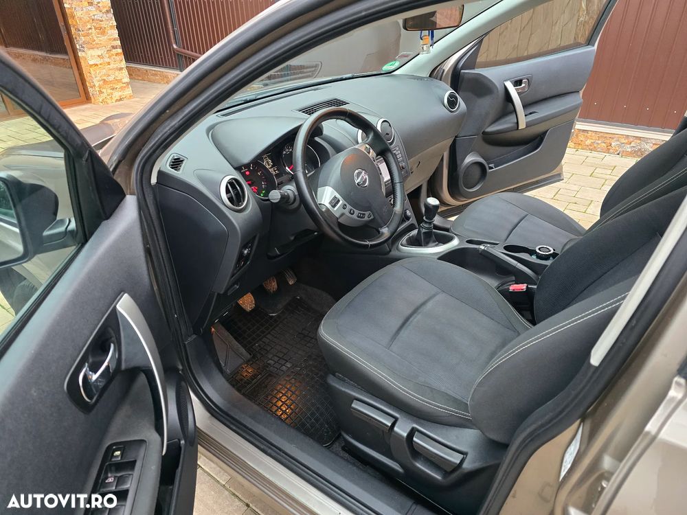 Nissan Qashqai 1.6 dCi DPF tekna - 7