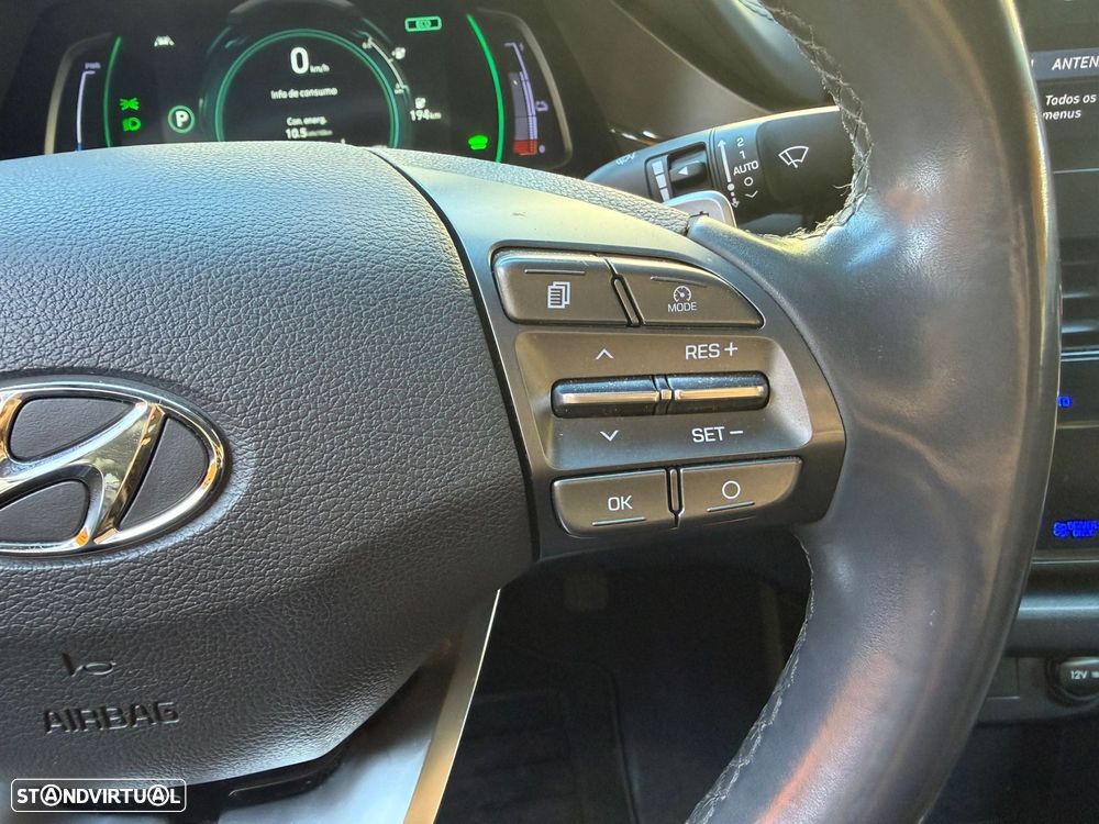 Hyundai Ioniq - 16