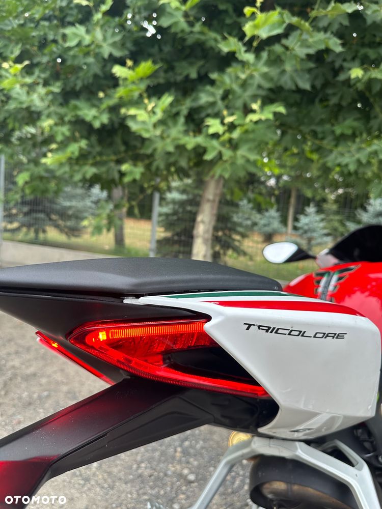 Ducati 1199 Panigale - 15