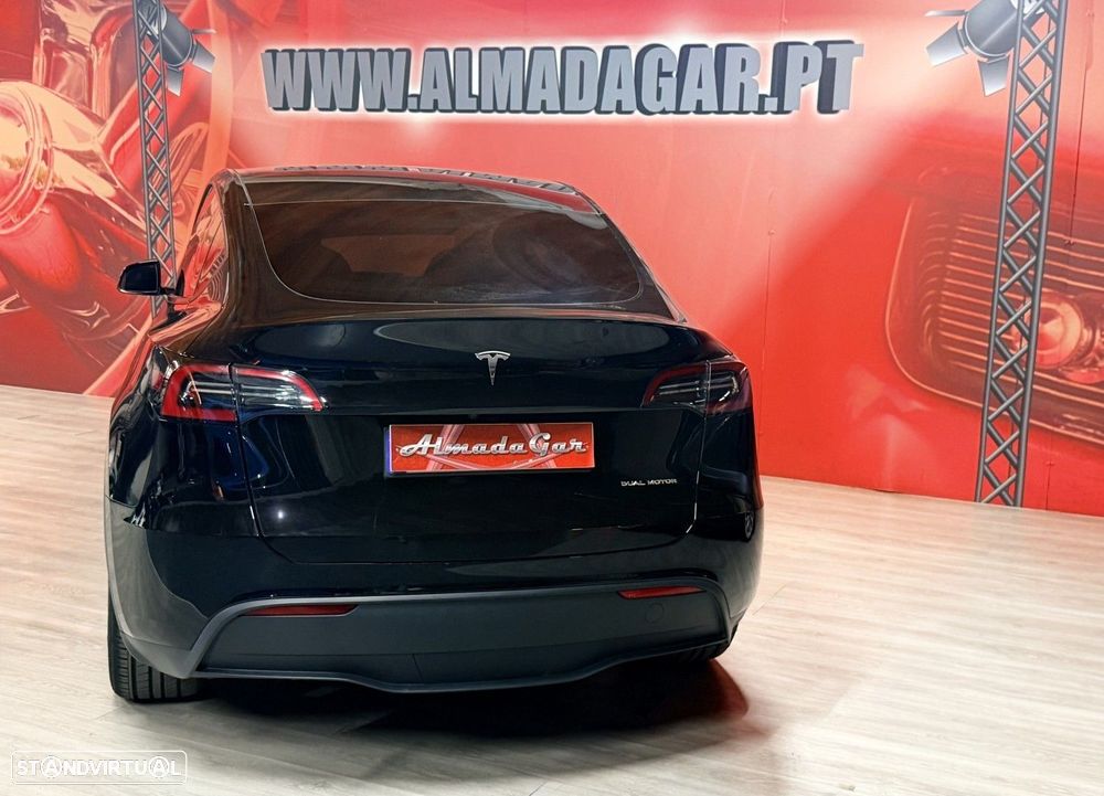 Tesla Model Y Long Range Dual Motor AWD - 5