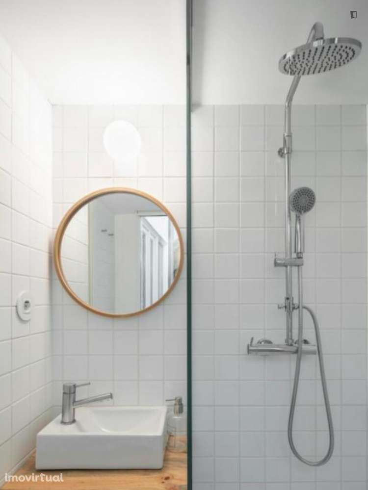 Estúdio - localizado em Alta Universitária Coimbra - Grande imagem: 3/8