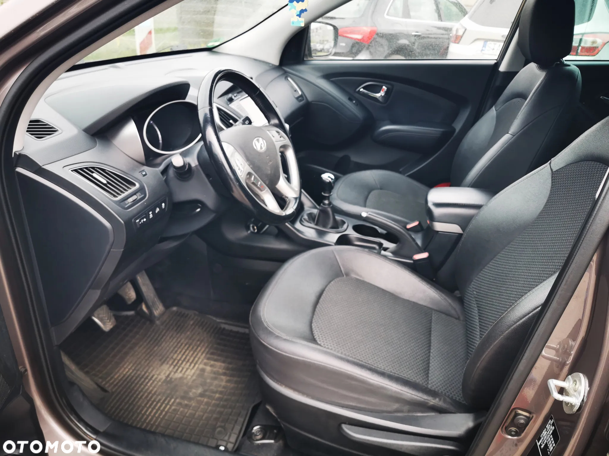 Hyundai ix35 2.0 CRDi 4WD Premium - 11