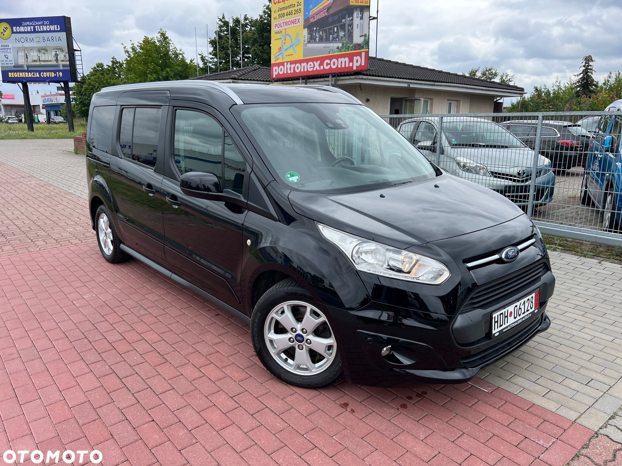 Ford Tourneo Connect 1.5 EcoBlue Start-Stop Titanium - 3